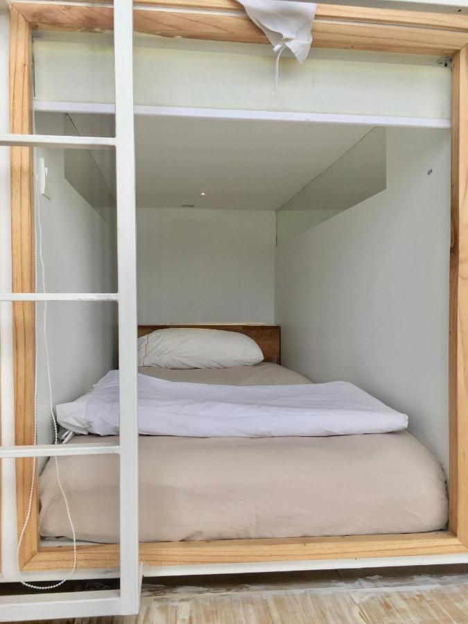 The Hide Hostel At Canggu (Adults Only) エクステリア 写真