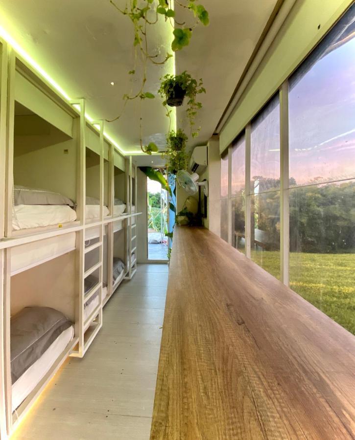 The Hide Hostel At Canggu (Adults Only) エクステリア 写真