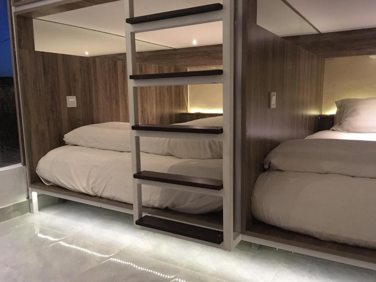 The Hide Hostel At Canggu (Adults Only) エクステリア 写真